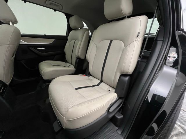Used 2024 MAZDA CX-90 Plug-In Hybrid w/ Premium Pkg image 29