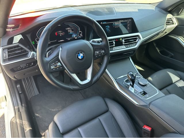 Used 2021 BMW 330e w/ Convenience Package RWD image 5