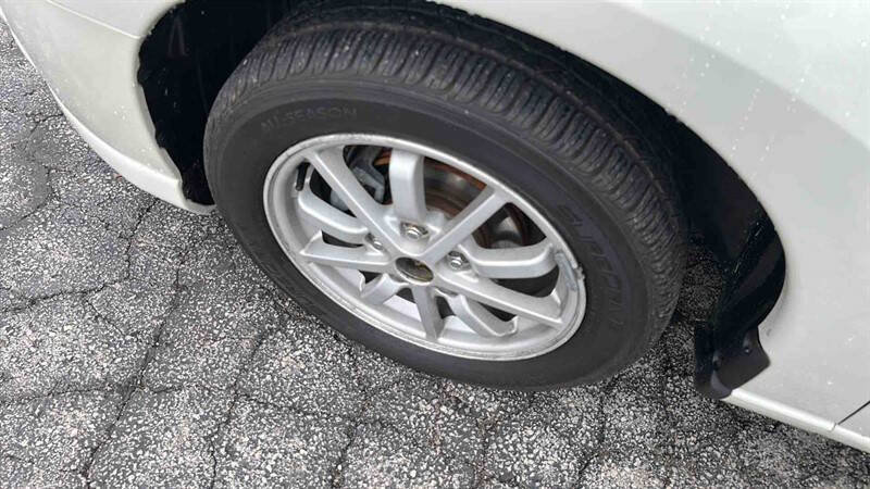 Used 2001 Mitsubishi Eclipse GS image 11