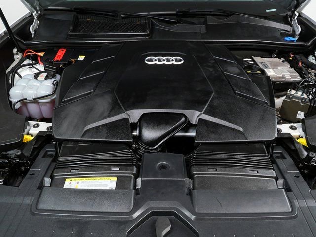 Used 2019 Audi Q8 Prestige w/ Towing Package AWD/4WD image 35