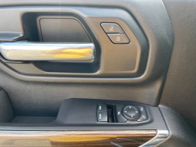 Used 2021 Chevrolet Silverado 2500 LT w/ Convenience Package AWD/4WD image 11