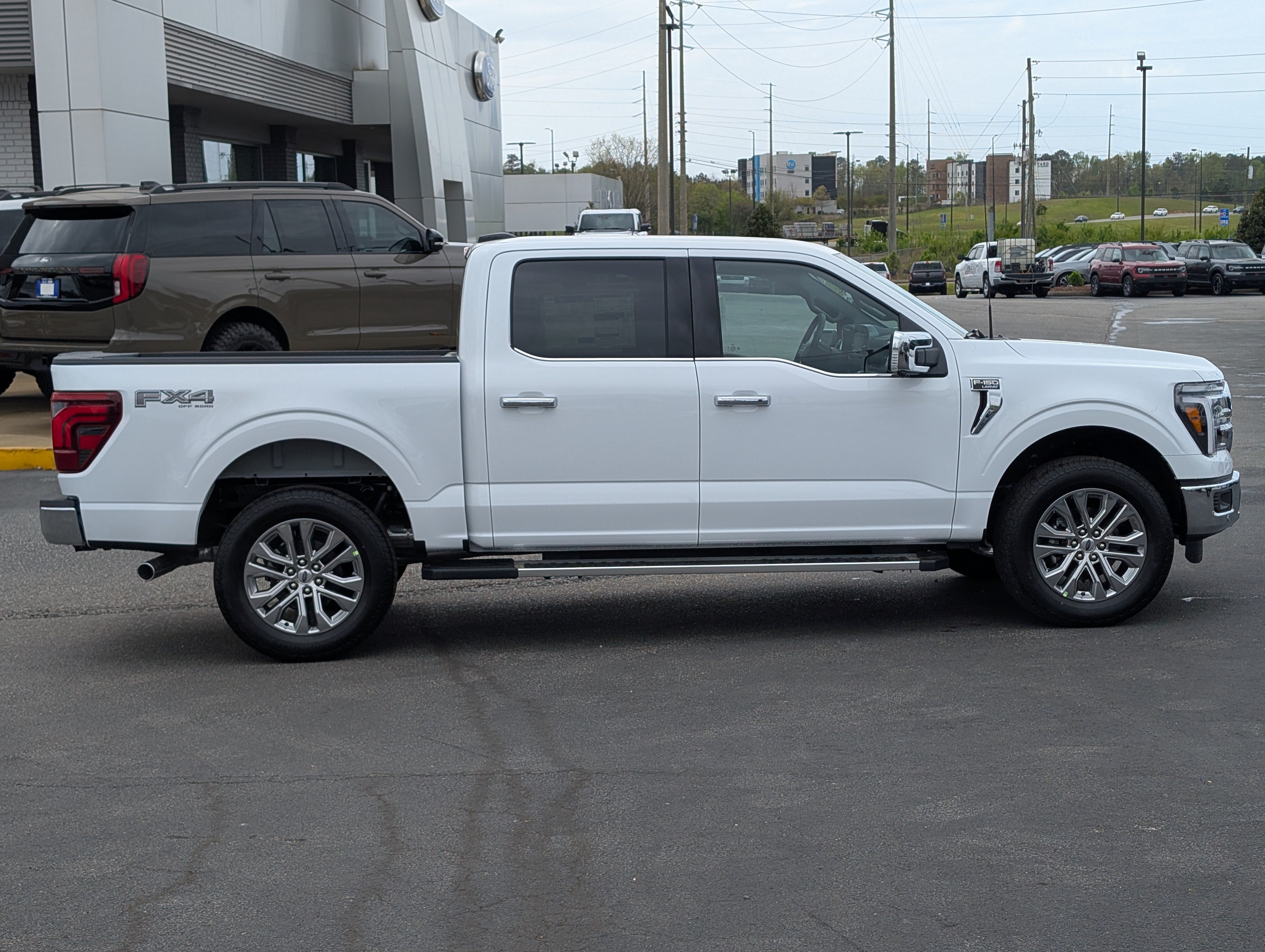 New 2026 Ford F150 Lariat w/ Equipment Group 502A High AWD/4WD image 8