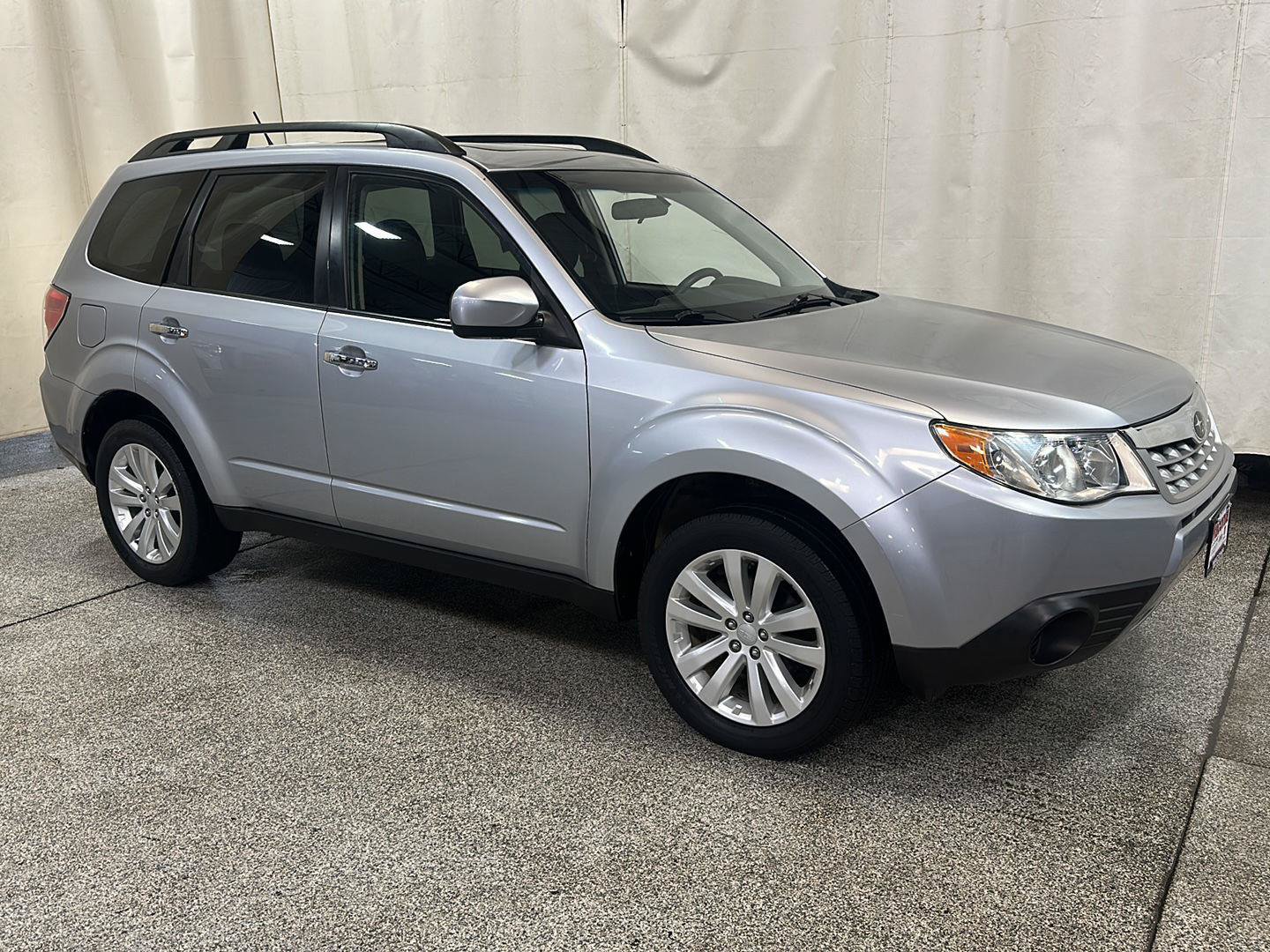 Used 2013 Subaru Forester 2.5X Premium AWD/4WD image 7