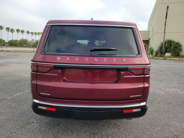 Used 2023 Jeep Wagoneer L Series III w/ Preferred Equipment Group AWD/4WD image 6