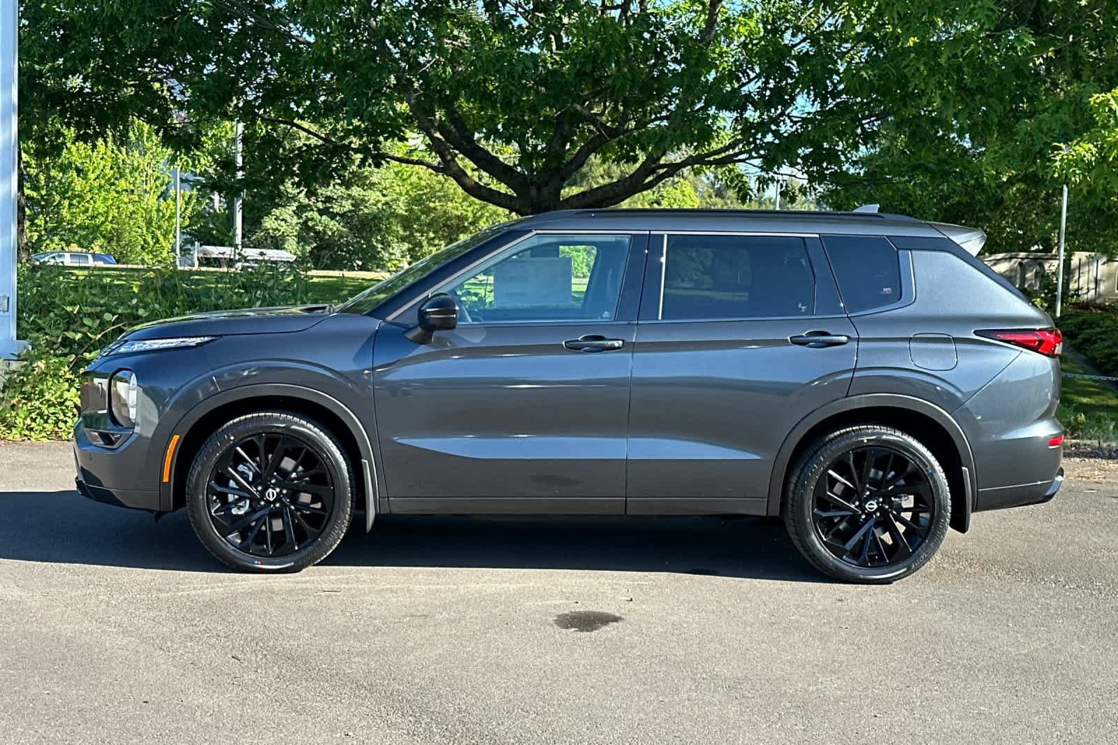 New 2026 Nissan Rogue Platinum AWD/4WD image 5