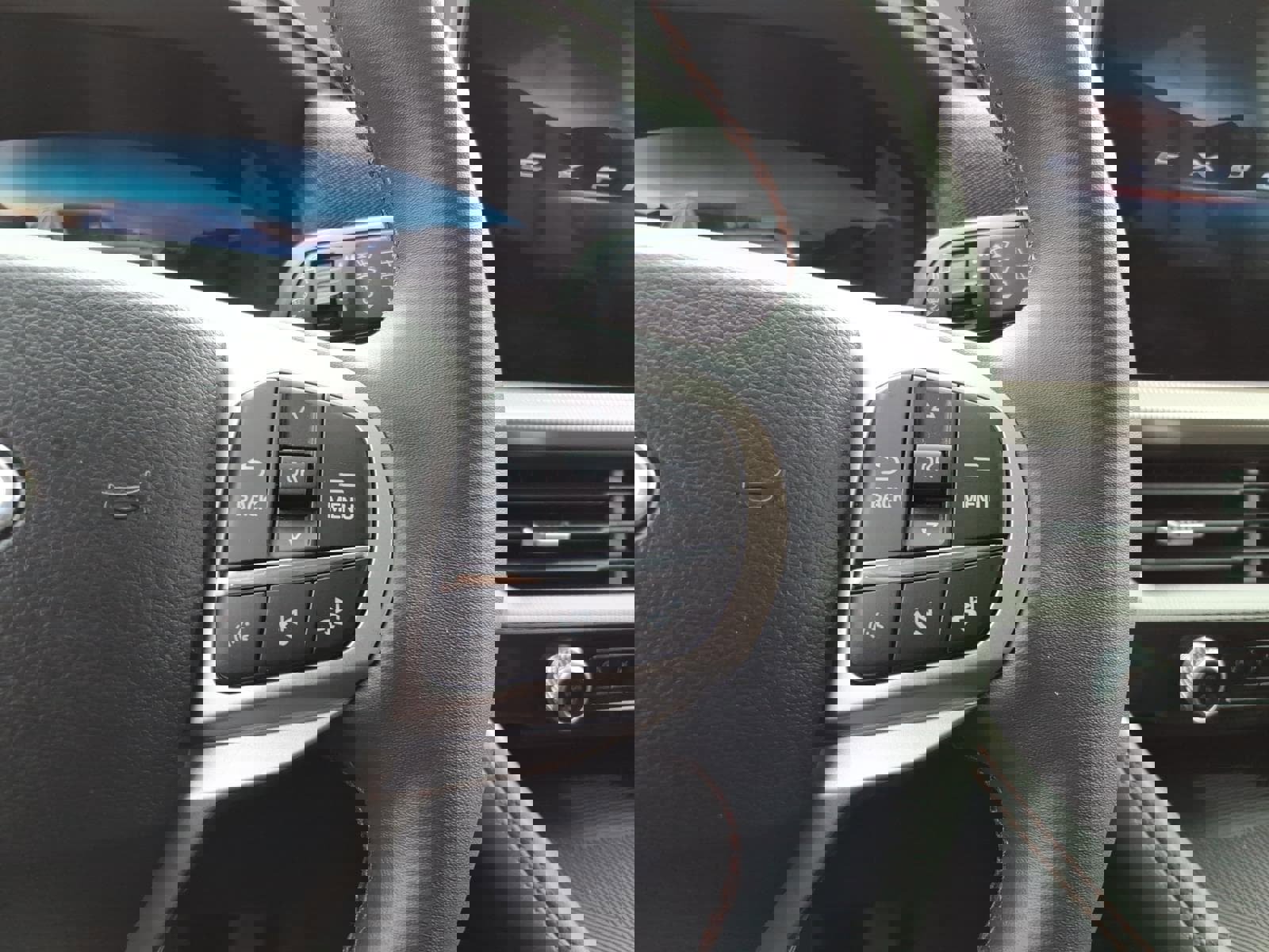 Used 2026 Ford Explorer Active image 14