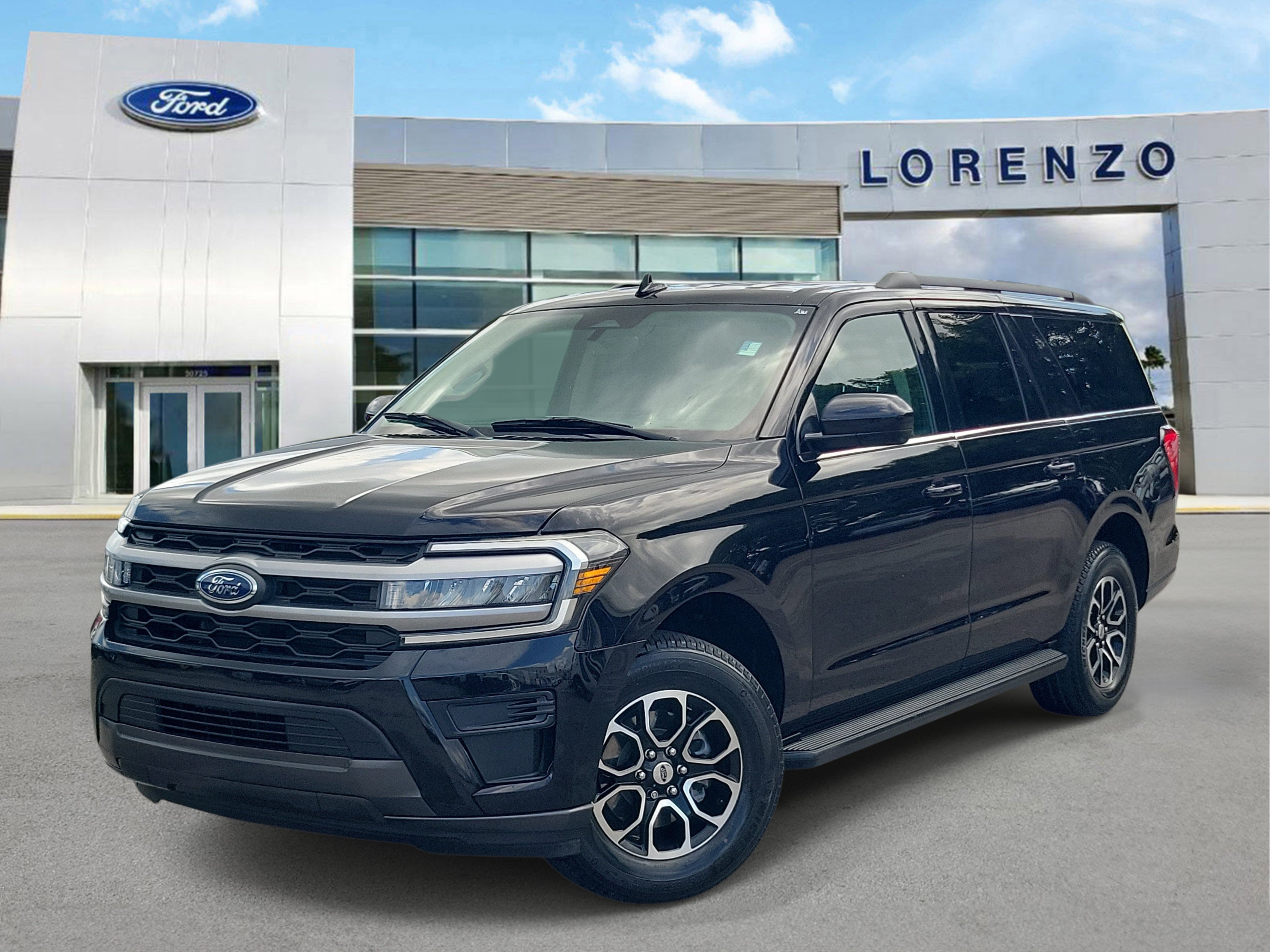 Used 2022 Ford Expedition Max XLT RWD image 1