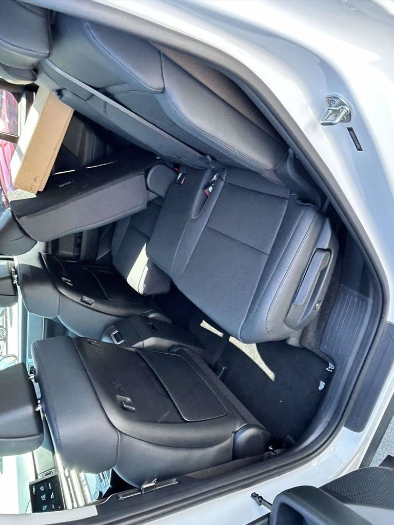 New 2027 Hyundai Santa Fe SEL FWD image 19