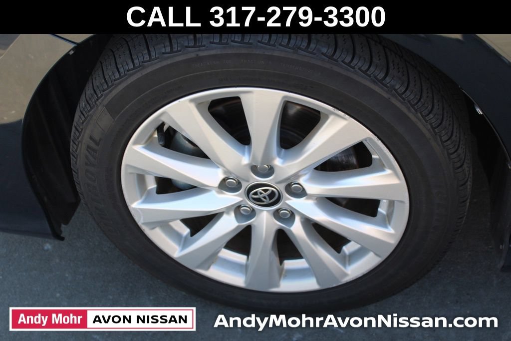 Used 2020 Toyota Camry LE FWD image 11