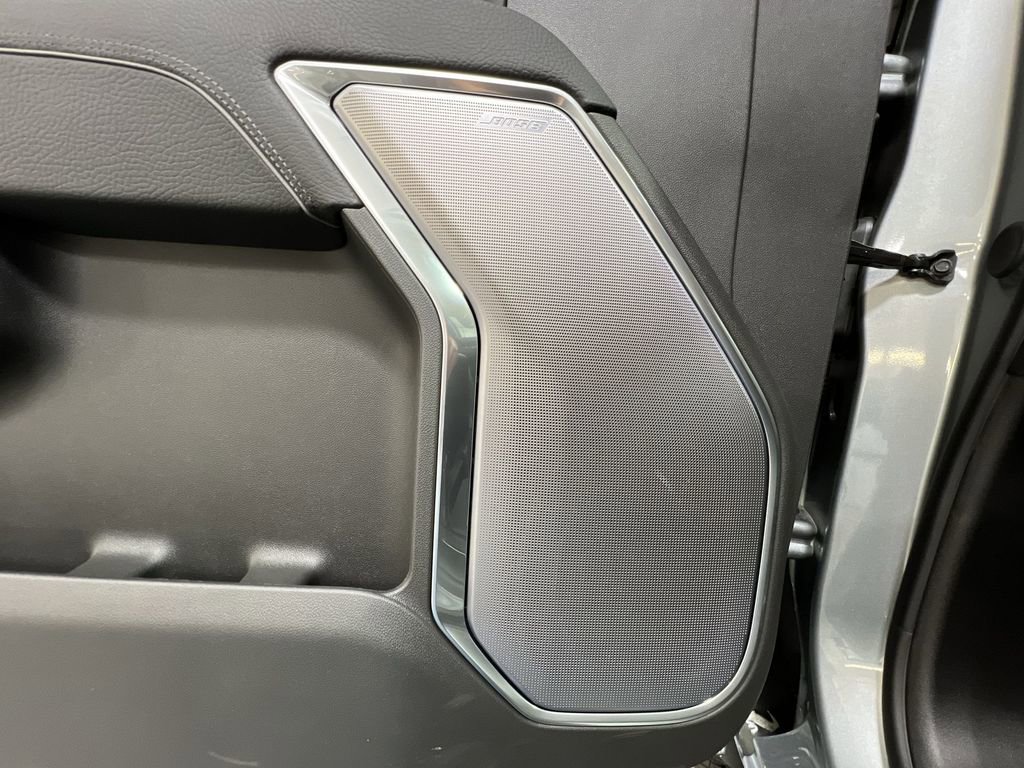 New 2026 GMC Sierra 3500 Denali w/ Denali Reserve Package image 25