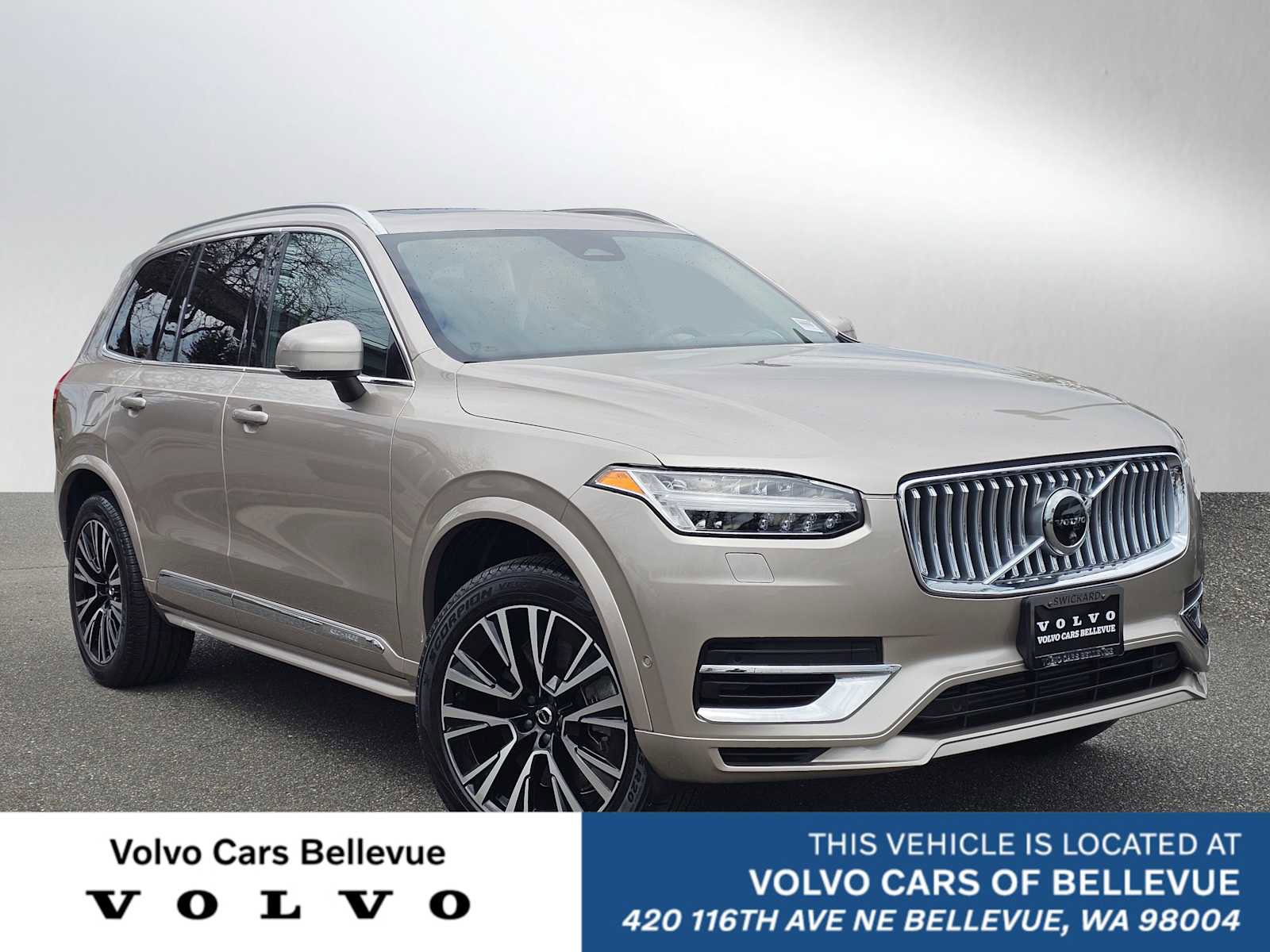 Used 2023 Volvo XC90 T8 Plus AWD/4WD image 1