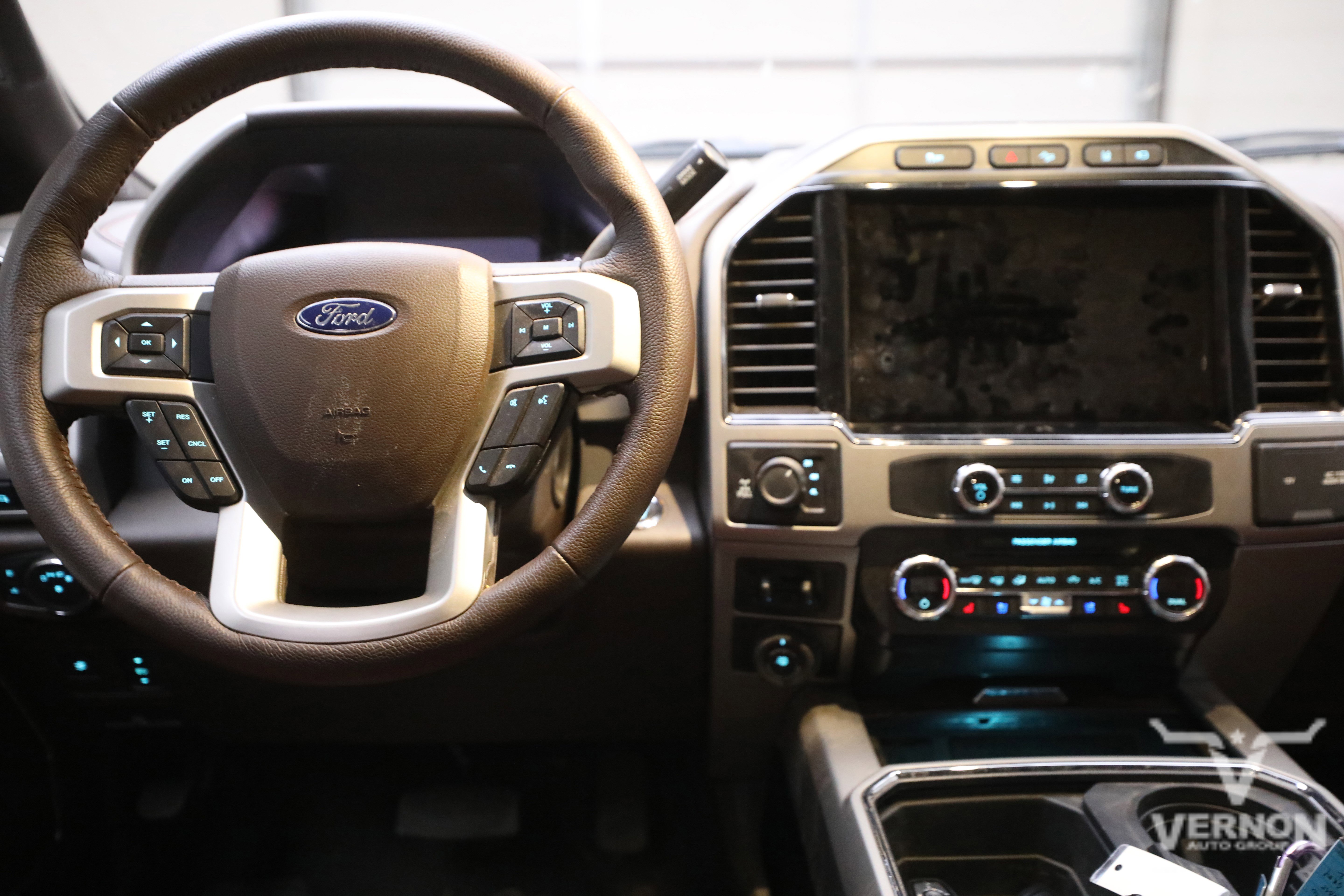 Used 2022 Ford F350 King Ranch w/ FX4 Off-Road Package image 8