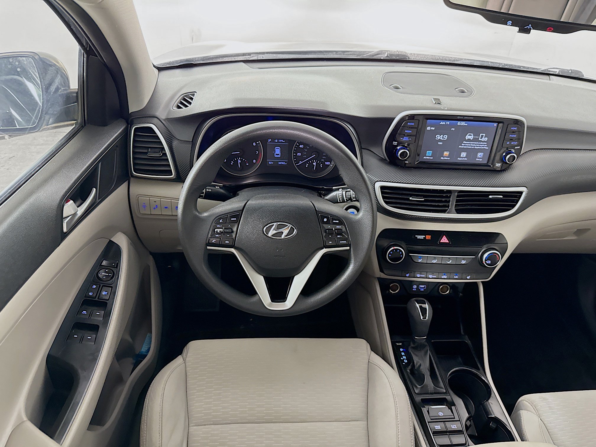 Used 2019 Hyundai Tucson Value FWD image 26