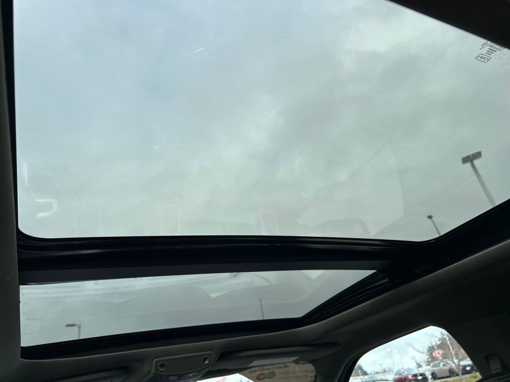 Certified 2020 Ford F350 Lariat image 30