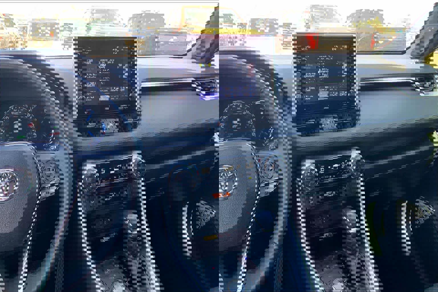 Used 2022 Toyota RAV4 XSE image 7