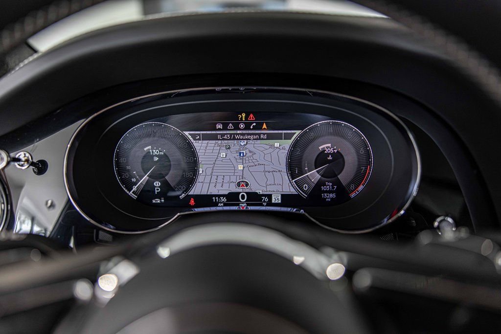 Used 2022 Bentley Bentayga image 25