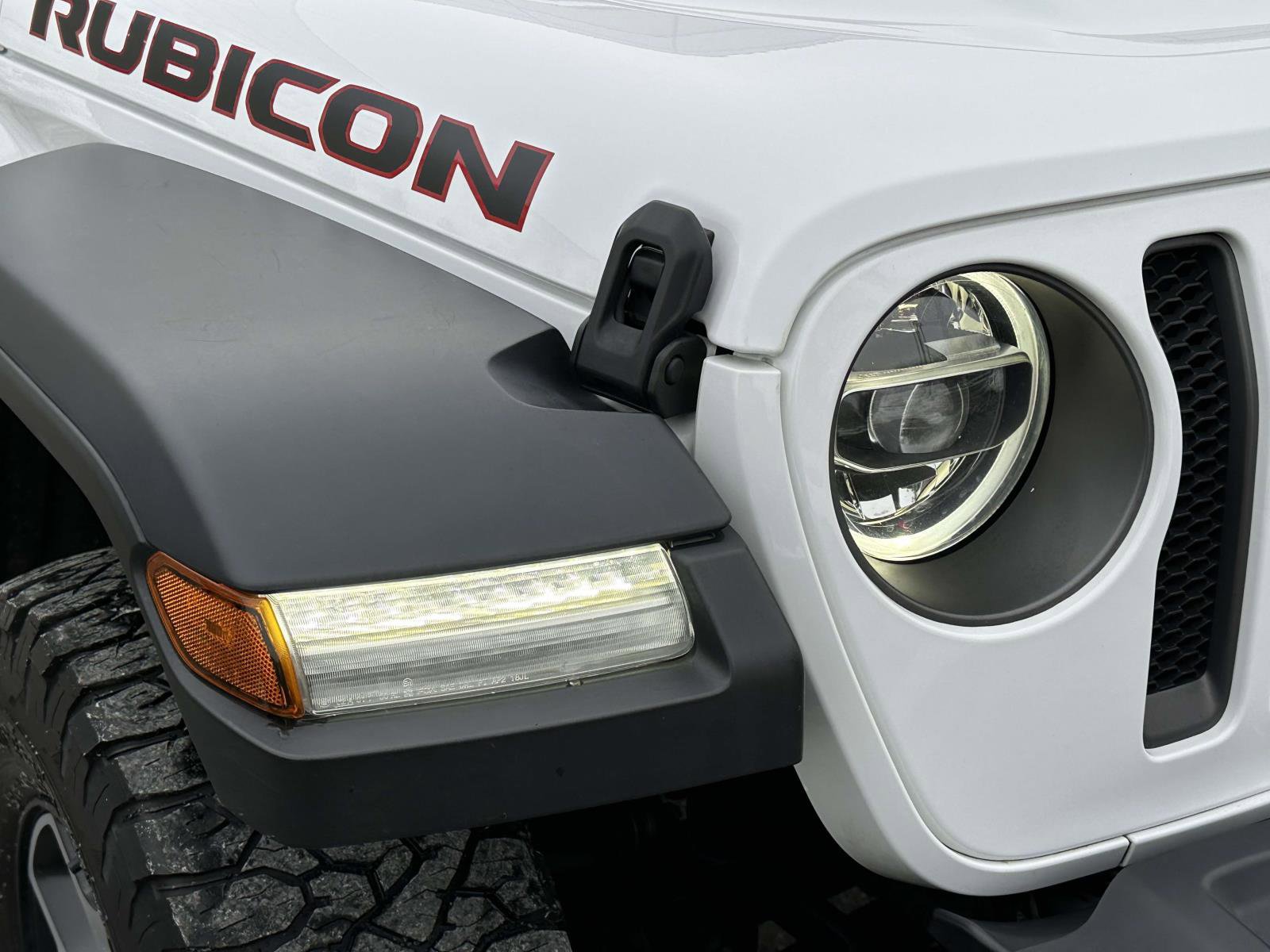 Used 2022 Jeep Wrangler Unlimited Rubicon w/ LED Lighting Group image 9