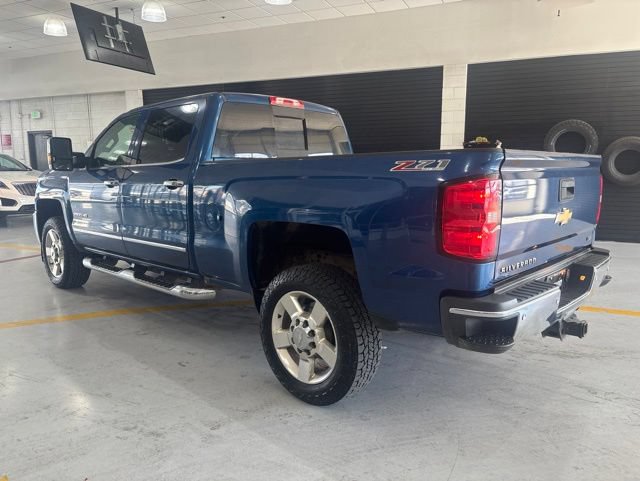 Used 2017 Chevrolet Silverado 2500 LTZ w/ Vortec Plus Package AWD/4WD image 4