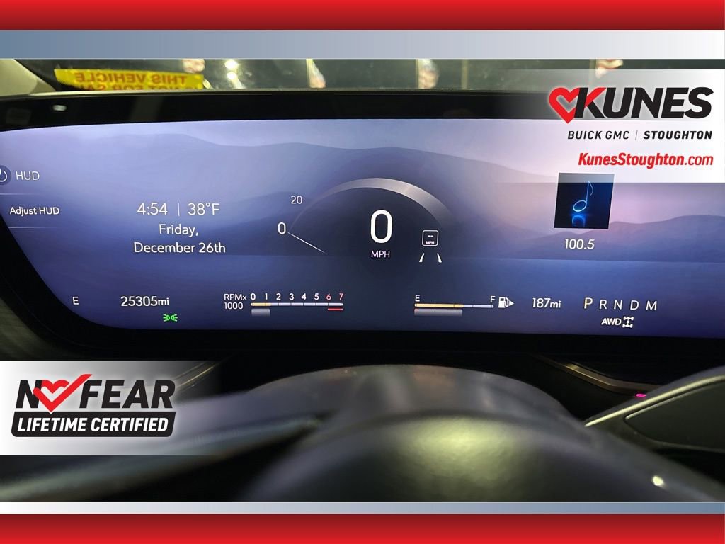 Used 2024 Buick Envision Sport Touring image 18