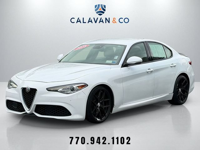 Used 2018 Alfa Romeo Giulia RWD image 1
