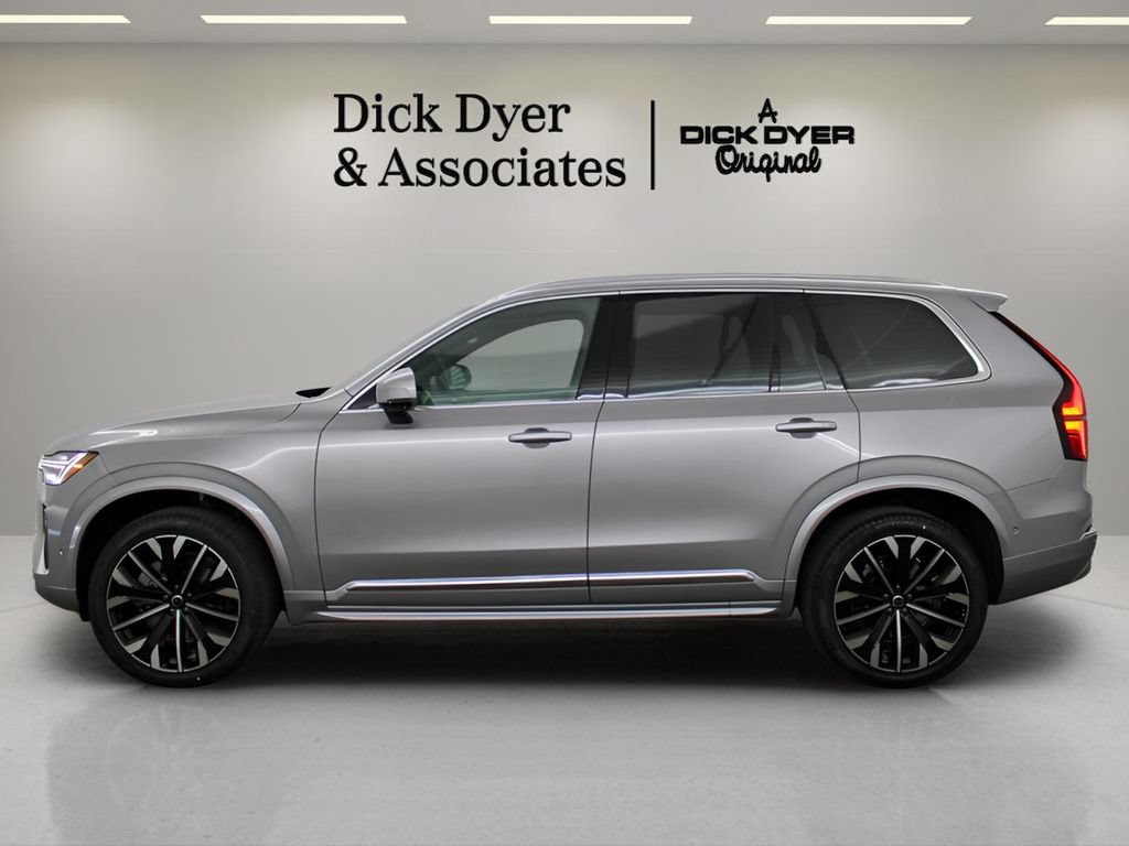 New 2026 Volvo XC90 B6 Plus w/ Protection Package Premier AWD/4WD image 6
