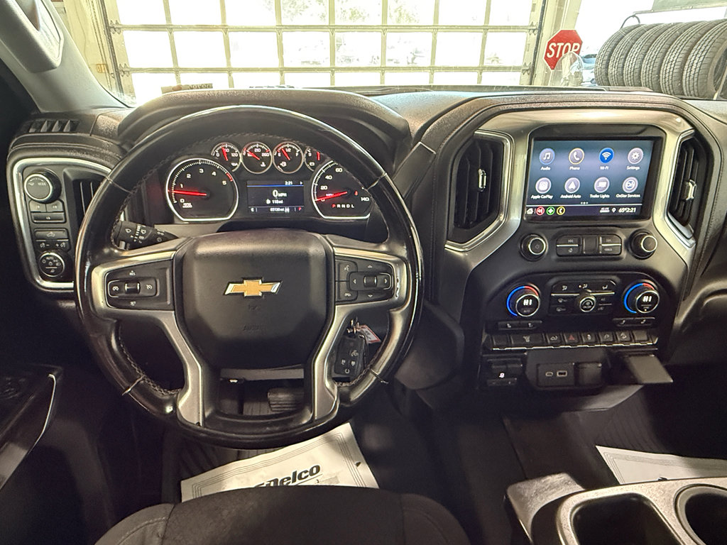 Used 2023 Chevrolet Silverado 2500 LT AWD/4WD image 15