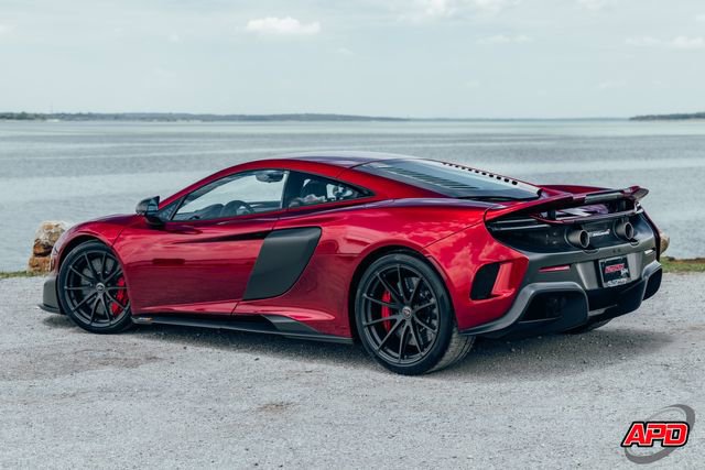 Used 2016 McLaren 675LT Coupe RWD image 3