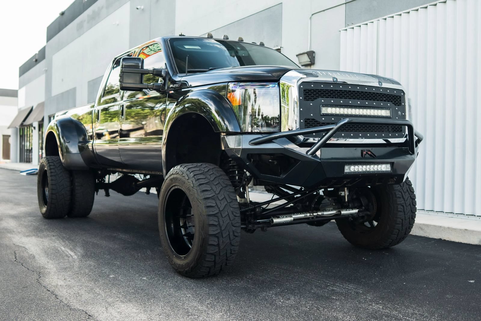 Used 2012 Ford F450 Lariat w/ Lariat Ultimate Pkg AWD/4WD image 4