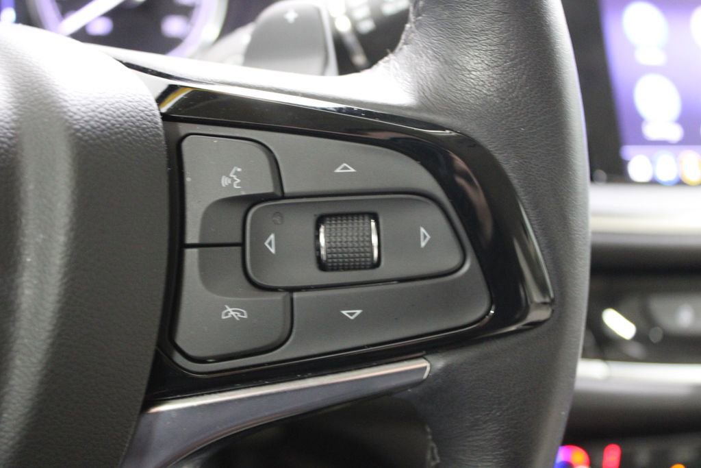 Used 2024 Buick Enclave Essence w/ Technology Package image 39