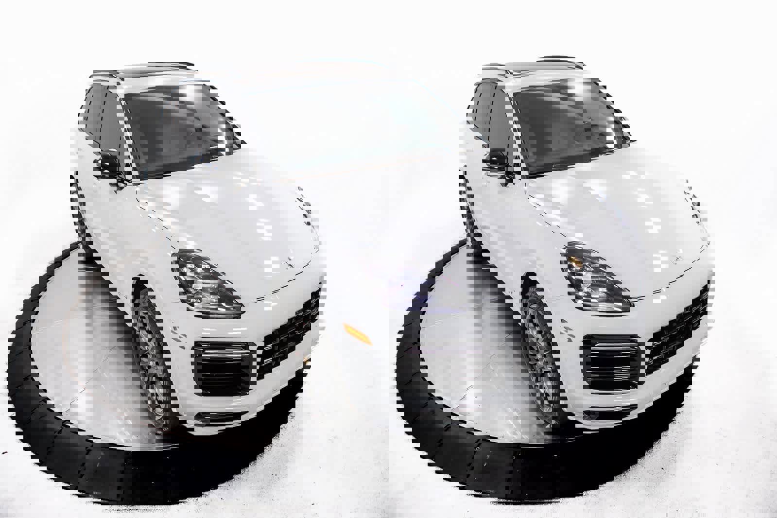 Certified 2023 Porsche Cayenne GTS w/ Premium Package Plus image 39