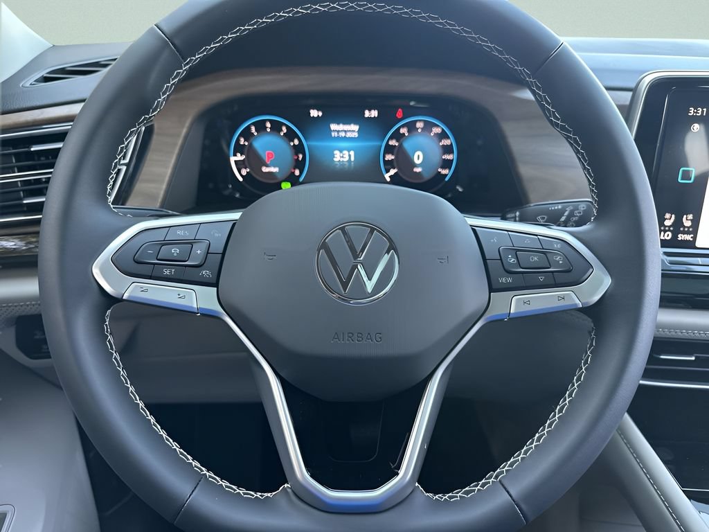 New 2026 Volkswagen Atlas SE FWD image 14