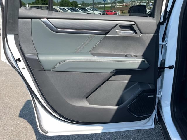 New 2026 GMC Acadia AT4 w/ Super Cruise Package AWD/4WD image 24