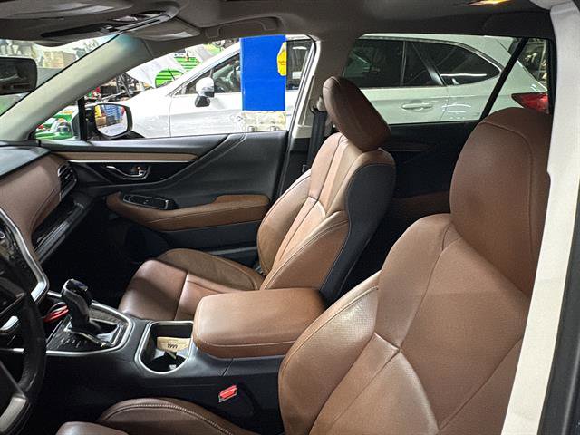 Certified 2022 Subaru Outback Touring image 8
