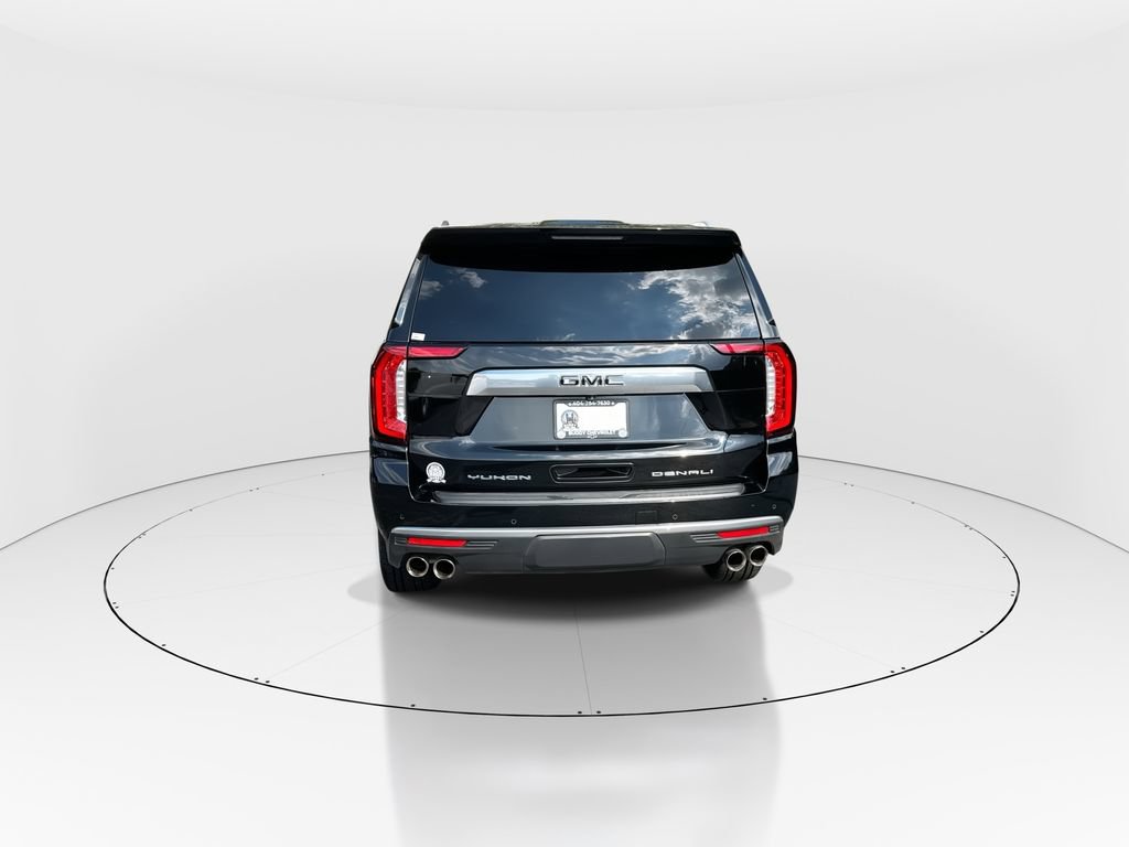Used 2023 GMC Yukon Denali RWD image 7