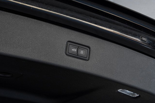 Used 2020 Audi Q7 2.0T Premium Plus w/ Premium Plus Package image 51