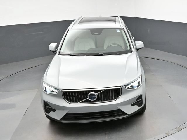 Used 2024 Volvo XC40 B5 Plus w/ Protection Package Premier AWD/4WD image 57