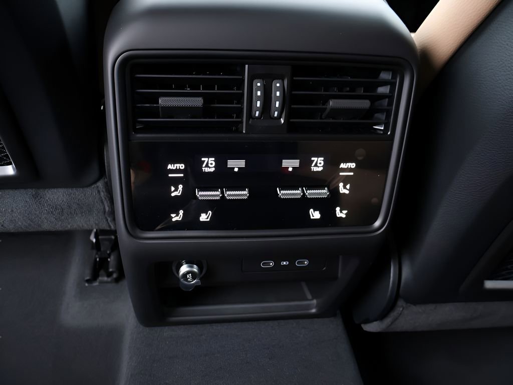 New 2026 Porsche Cayenne AWD/4WD image 21