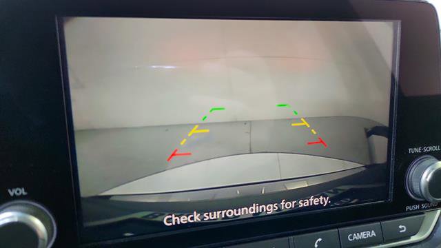 Certified 2023 Nissan Rogue SV image 17