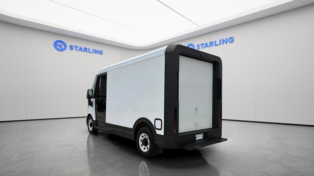 Used 2024 Chevrolet Brightdrop 400 w/ Commercial Equipment Package AWD/4WD image 5