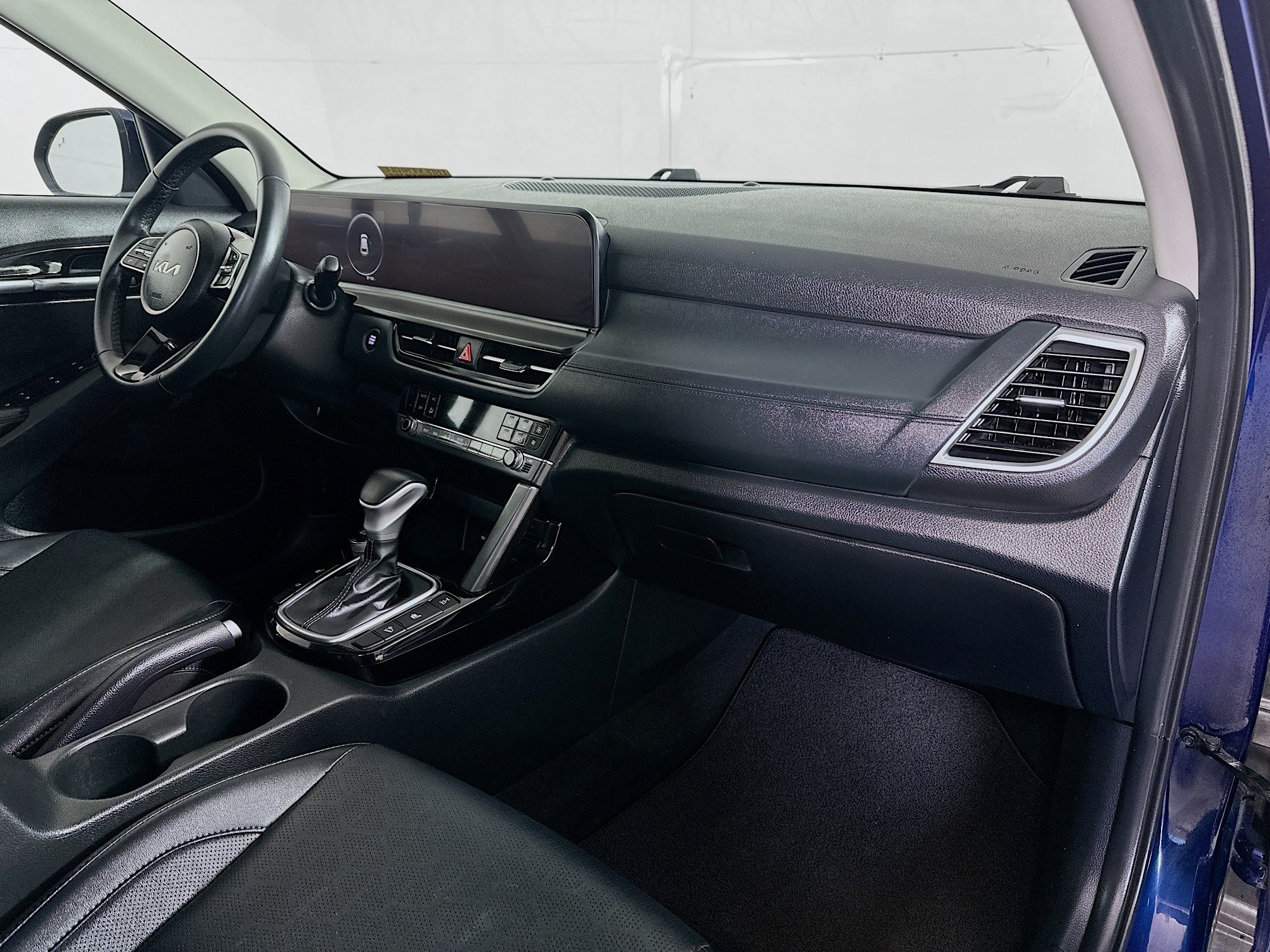 Certified 2024 Kia Seltos EX AWD/4WD image 28