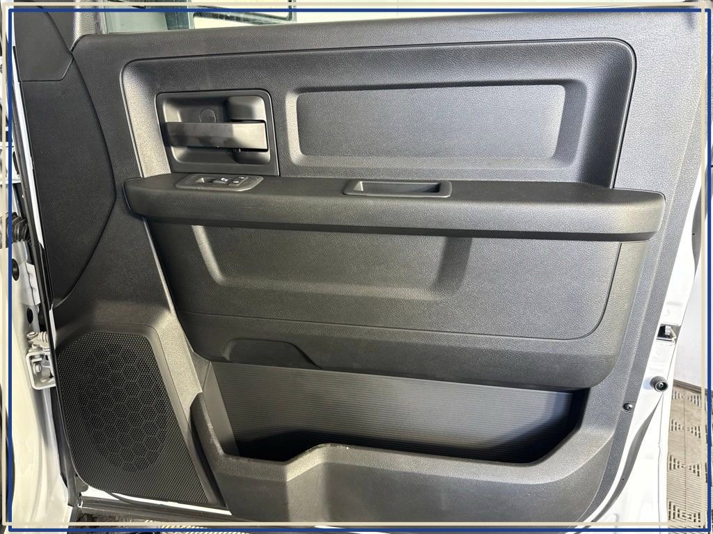 New 2026 RAM 2500 Tradesman AWD/4WD image 36