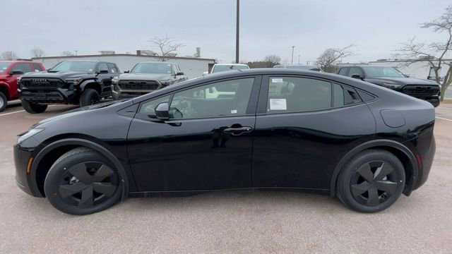 New 2026 Toyota Prius Plug-In Hybrid FWD image 5