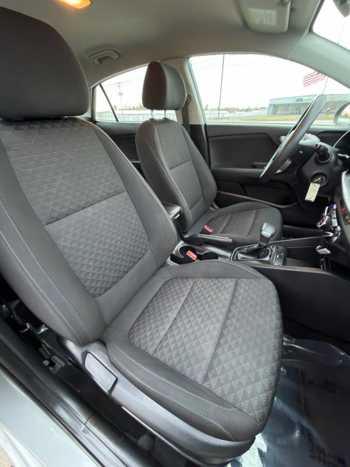 Used 2021 Kia Rio S image 45