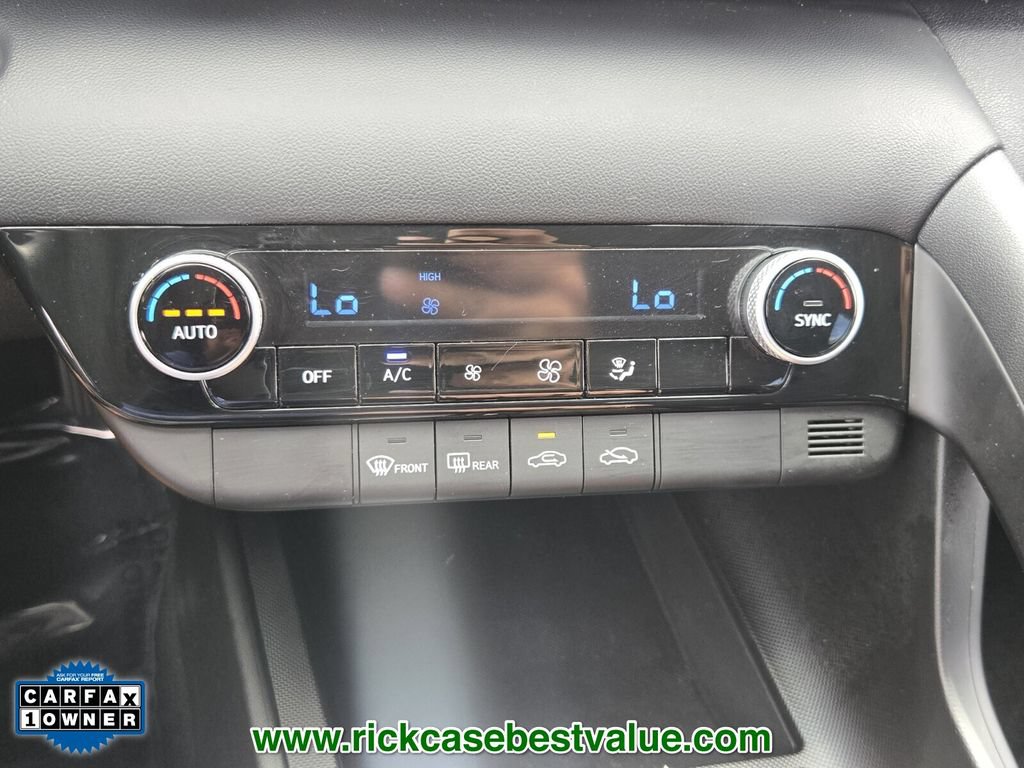 Used 2023 Hyundai Elantra SEL w/ Cargo Package FWD image 22