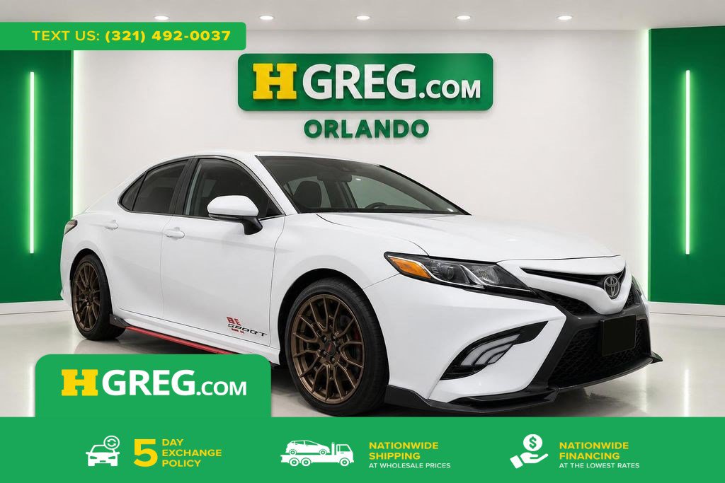 Used 2020 Toyota Camry SE w/ Convenience Package