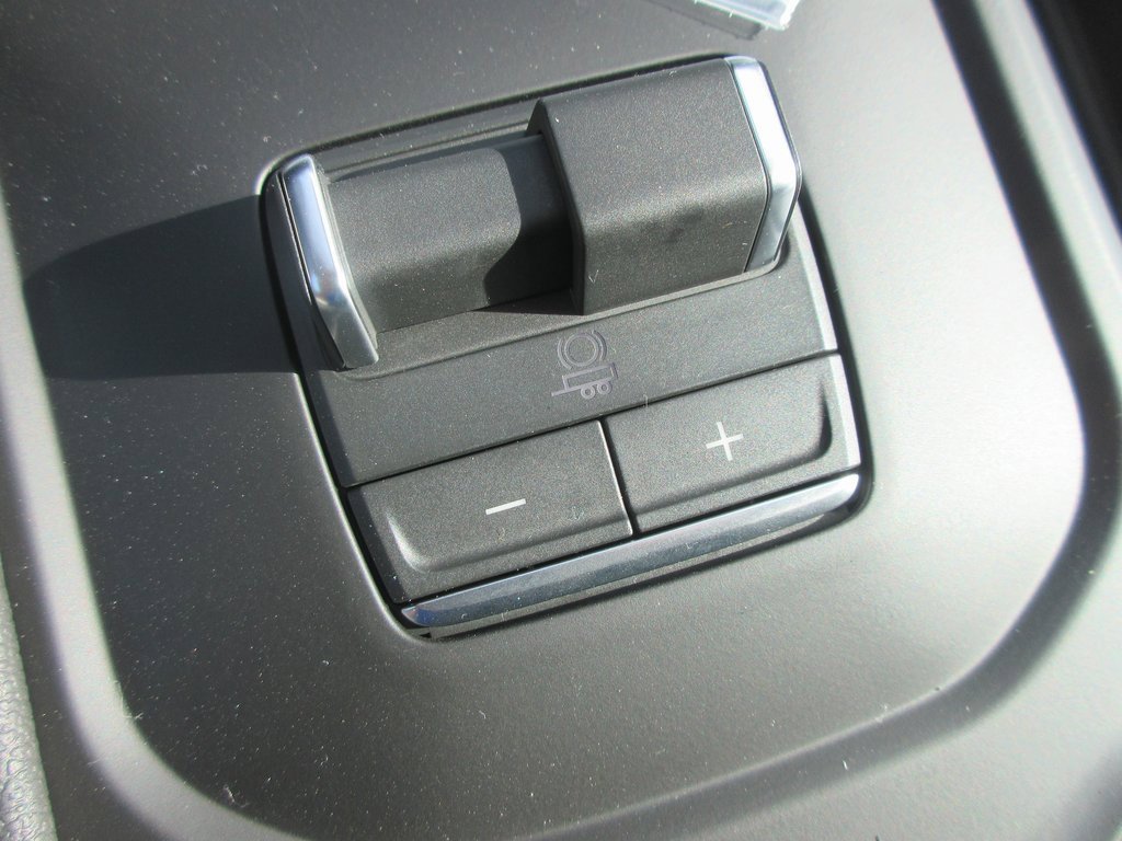 New 2026 GMC Sierra 3500 AT4 w/ AT4 Premium Plus Package image 21