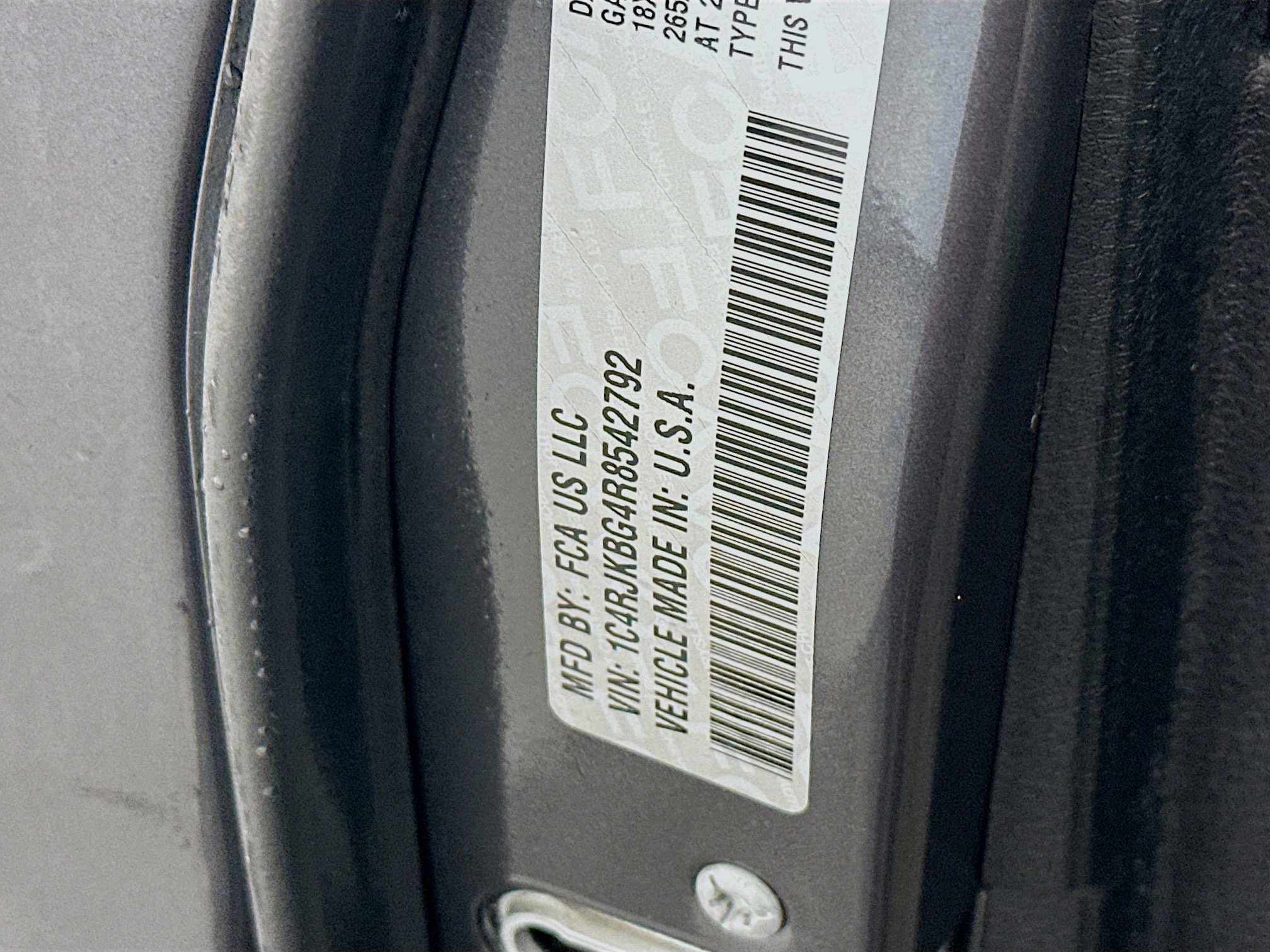 Used 2024 Jeep Grand Cherokee L Limited w/ Luxury Tech Group II image 12