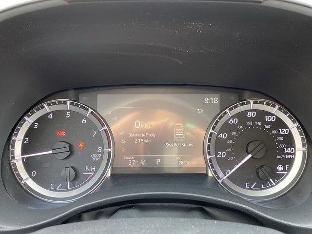 Used 2023 Toyota Highlander LE FWD image 16