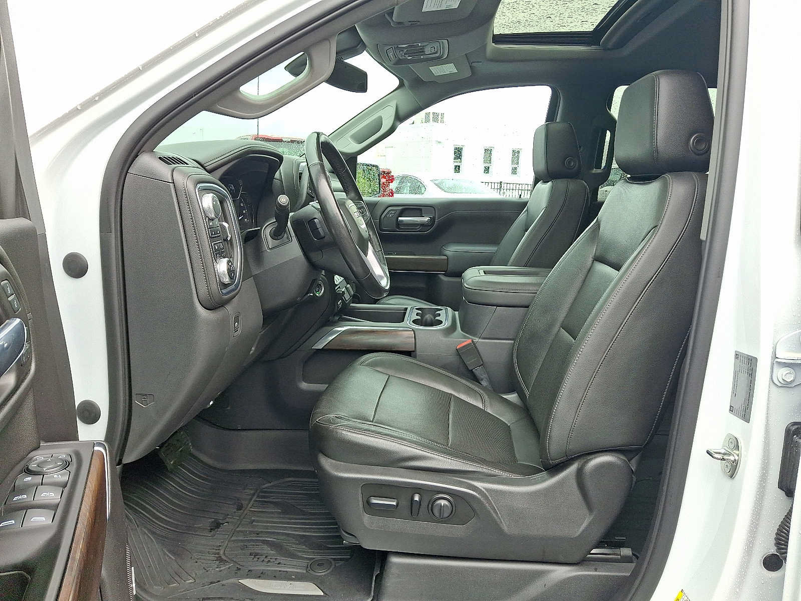 Used 2019 GMC Sierra 1500 SLT w/ SLT Premium Plus Package AWD/4WD image 13