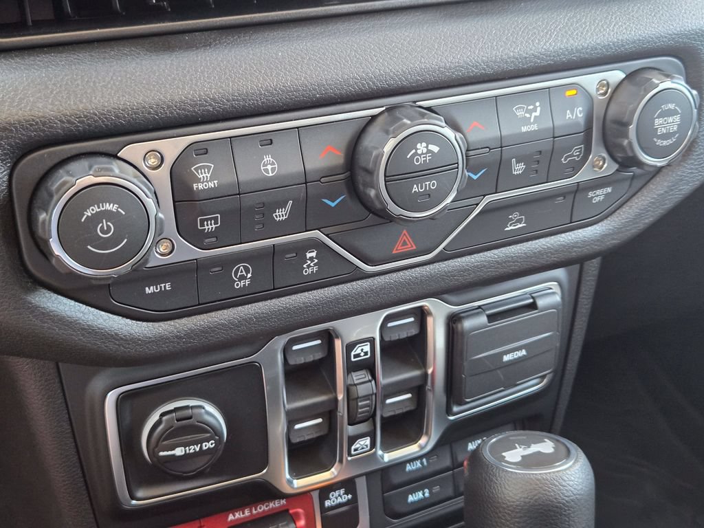 New 2026 Jeep Wrangler Unlimited Sport AWD/4WD image 15